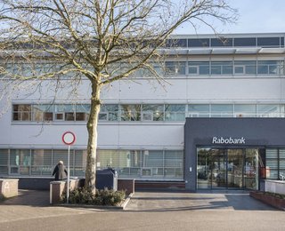 voorkant gebouw rabobank oisterwijk